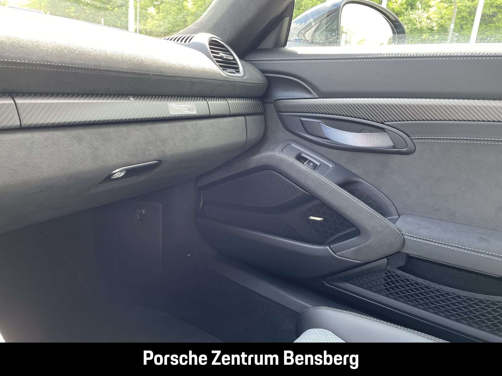 Fahrzeugbild eines Porsche Cayman
