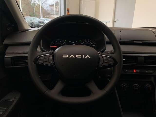 Fahrzeugbild eines Dacia Sandero