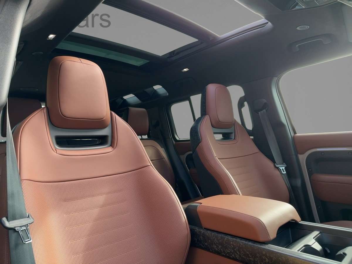 Fahrzeugbild eines Land Rover Defender