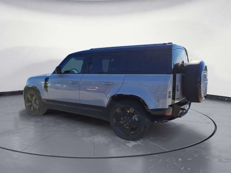 Fahrzeugbild eines Land Rover Defender