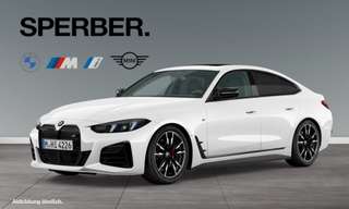 Schräge Frontansicht auf einen BMW 4er-Reihe , freigestellt