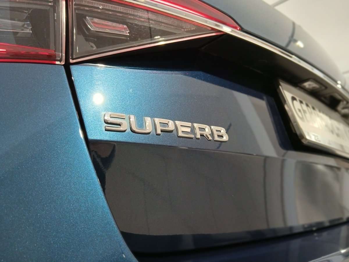 Fahrzeugbild eines Skoda Superb