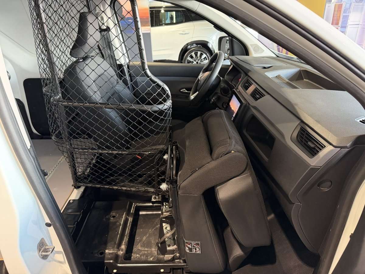 Fahrzeugbild eines Renault Express