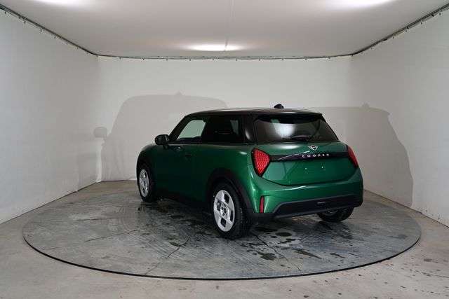 Fahrzeugbild eines MINI COOPER
