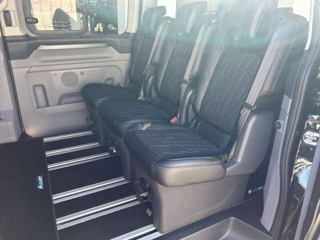 Fahrzeugbild eines Ford Tourneo Custom