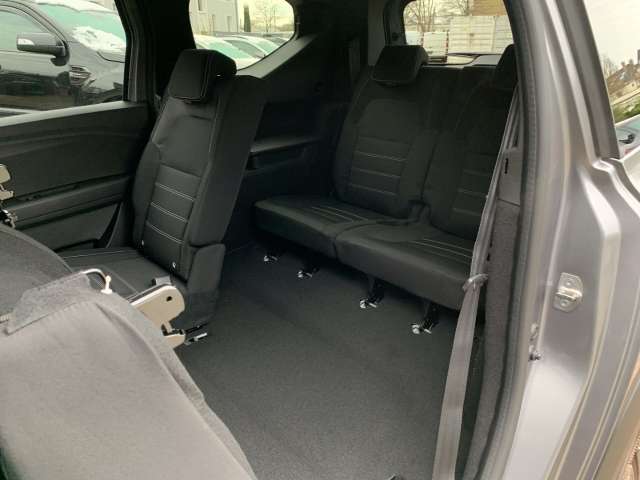 Fahrzeugbild eines Dacia Jogger