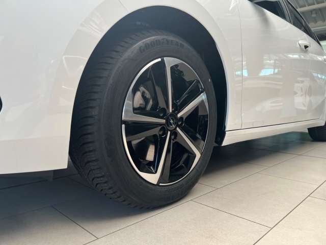 Fahrzeugbild eines Opel Astra