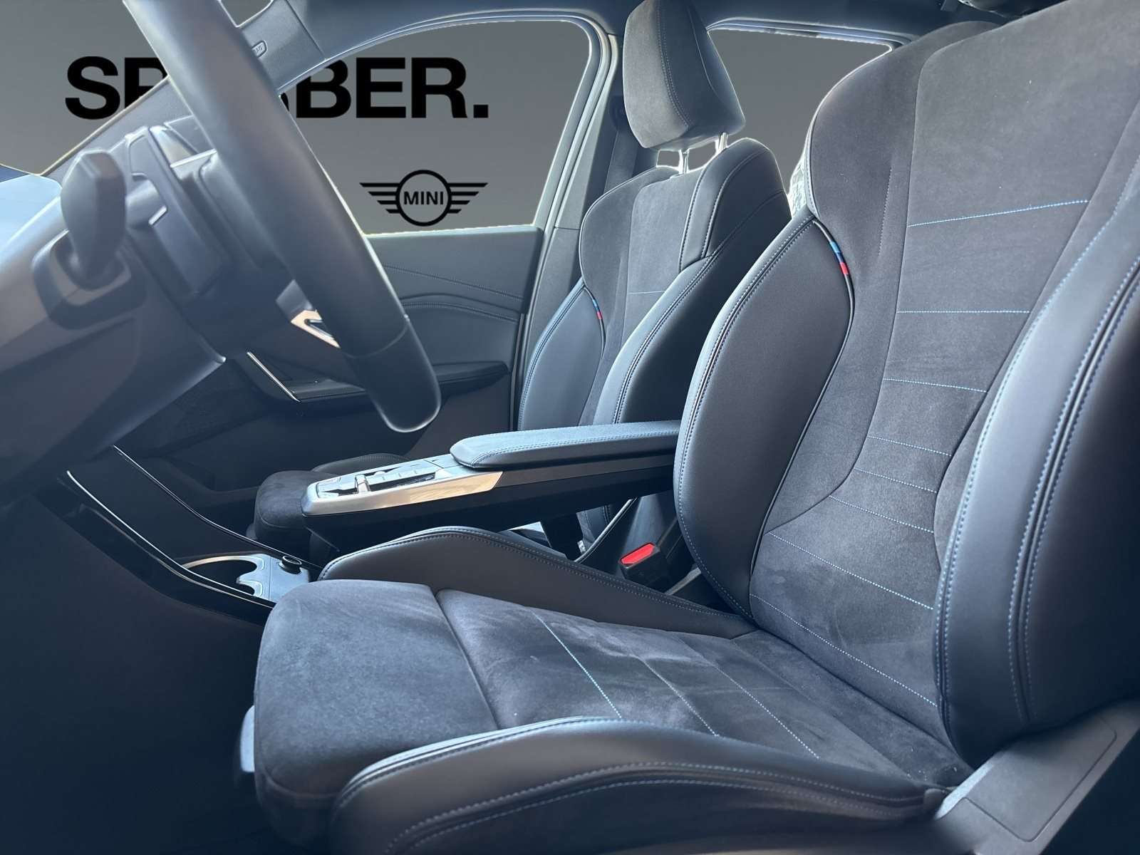 Fahrzeugbild eines BMW X1