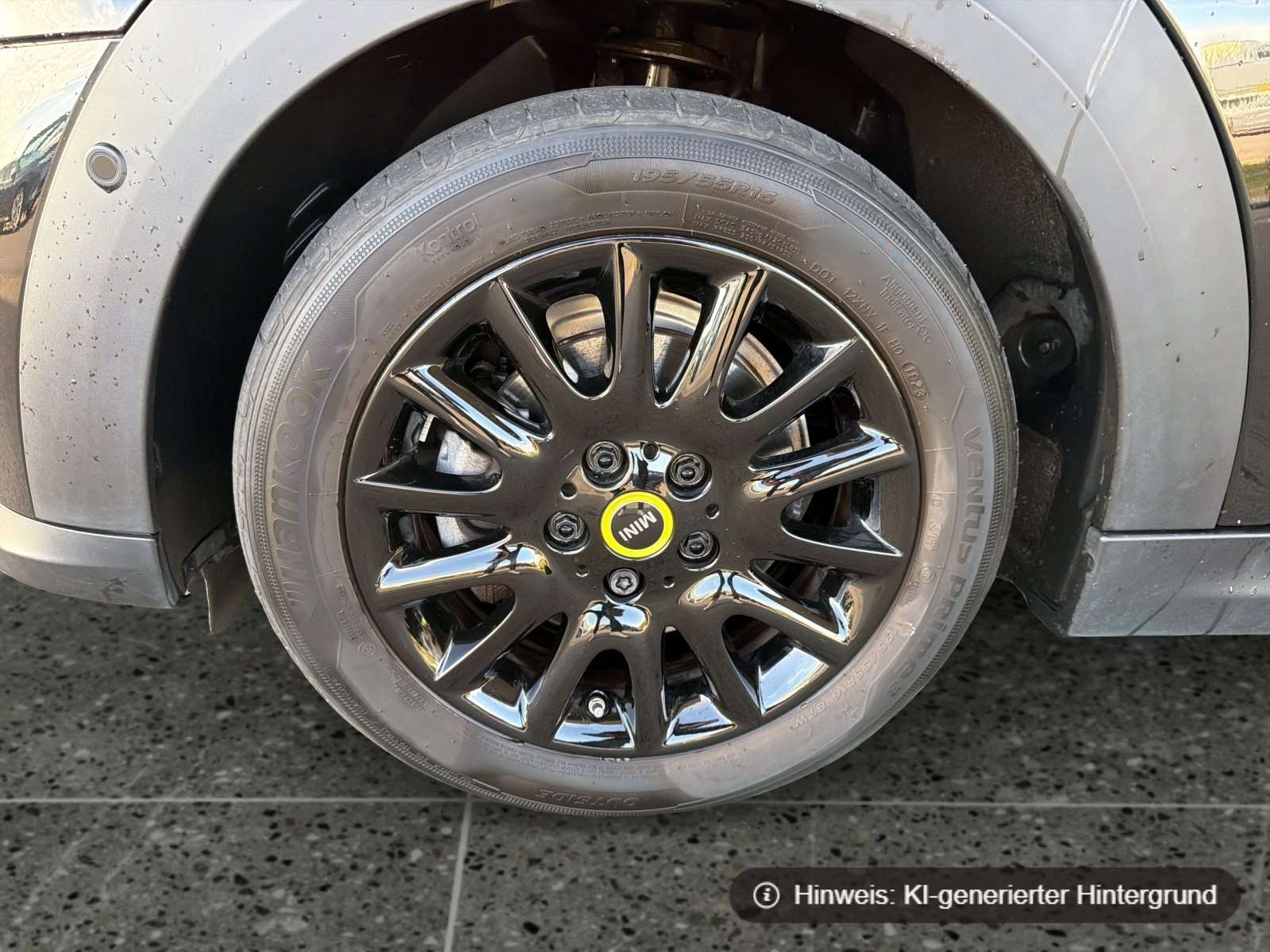 Fahrzeugbild eines MINI COOPER SE
