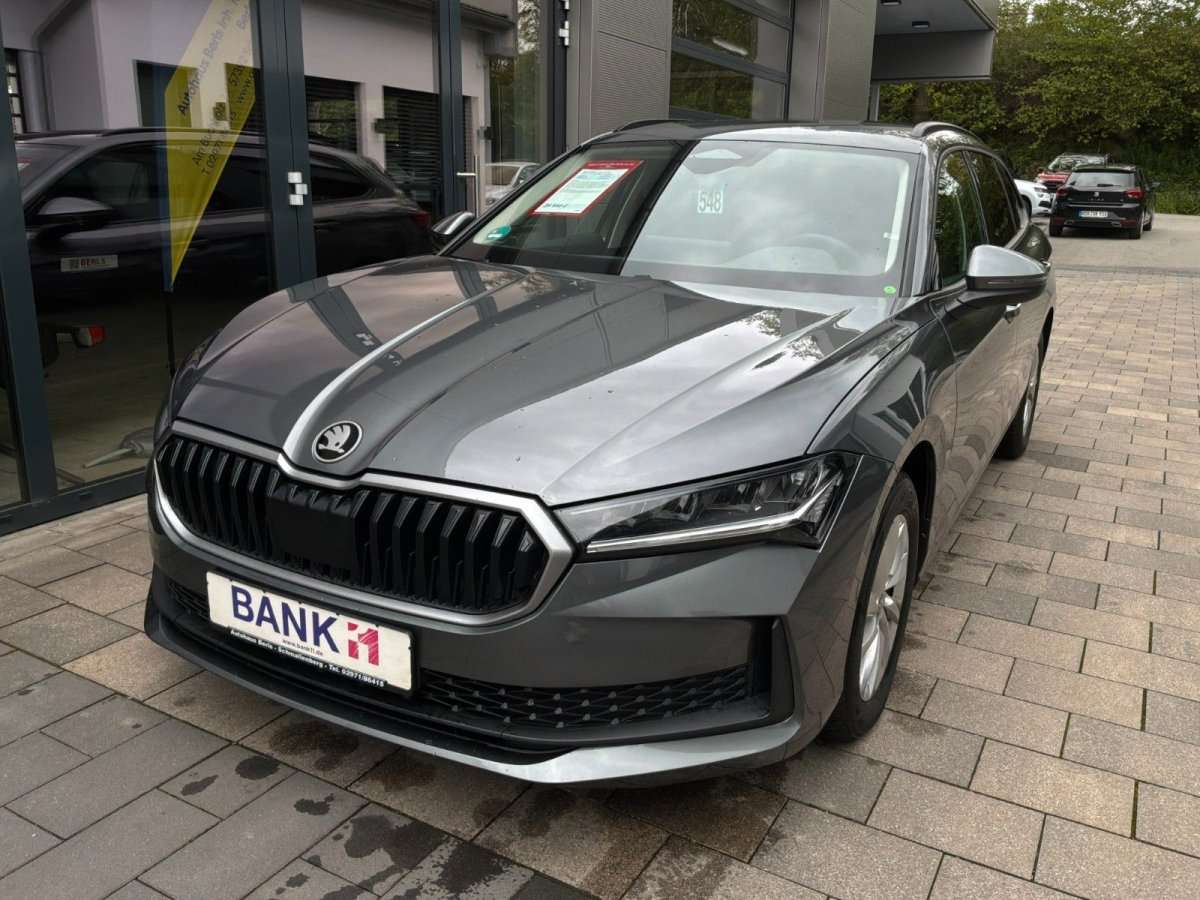 Fahrzeugbild eines Skoda Superb