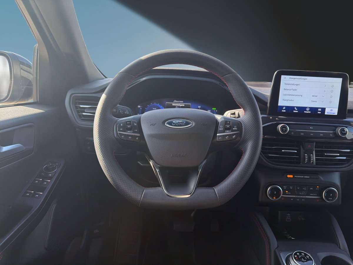 Fahrzeugbild eines Ford Kuga