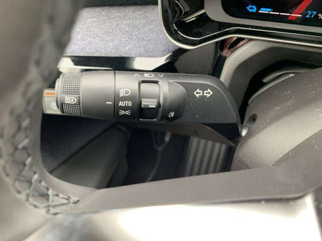 Fahrzeugbild eines Renault 5 E-TECH