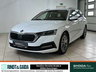Schräge Frontansicht auf einen Skoda Octavia , freigestellt