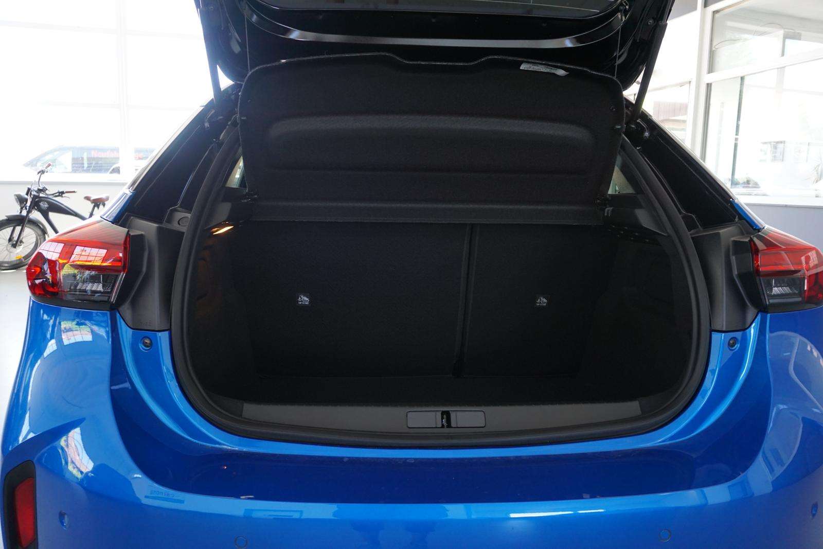 Fahrzeugbild eines Opel Corsa