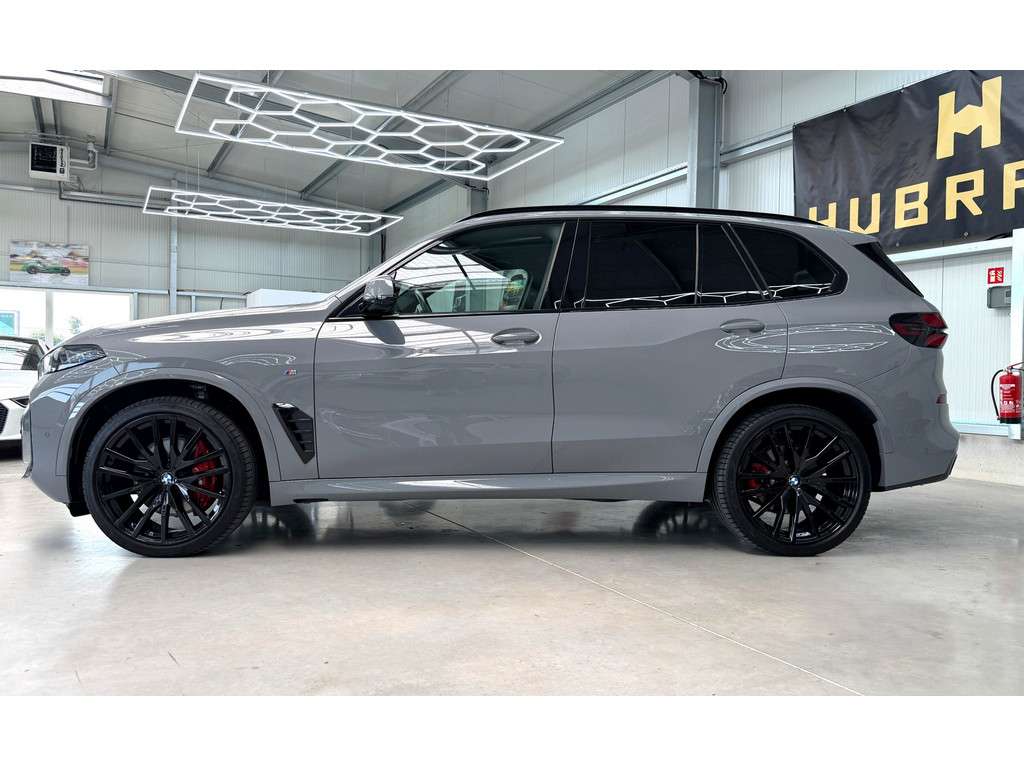 Fahrzeugbild eines BMW X5