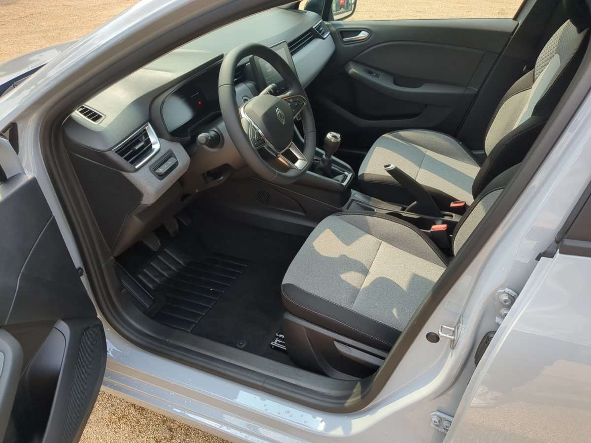 Fahrzeugbild eines Renault Clio
