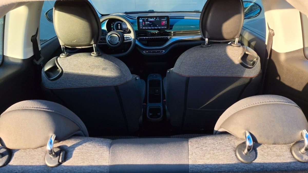 Fahrzeugbild eines Fiat 500