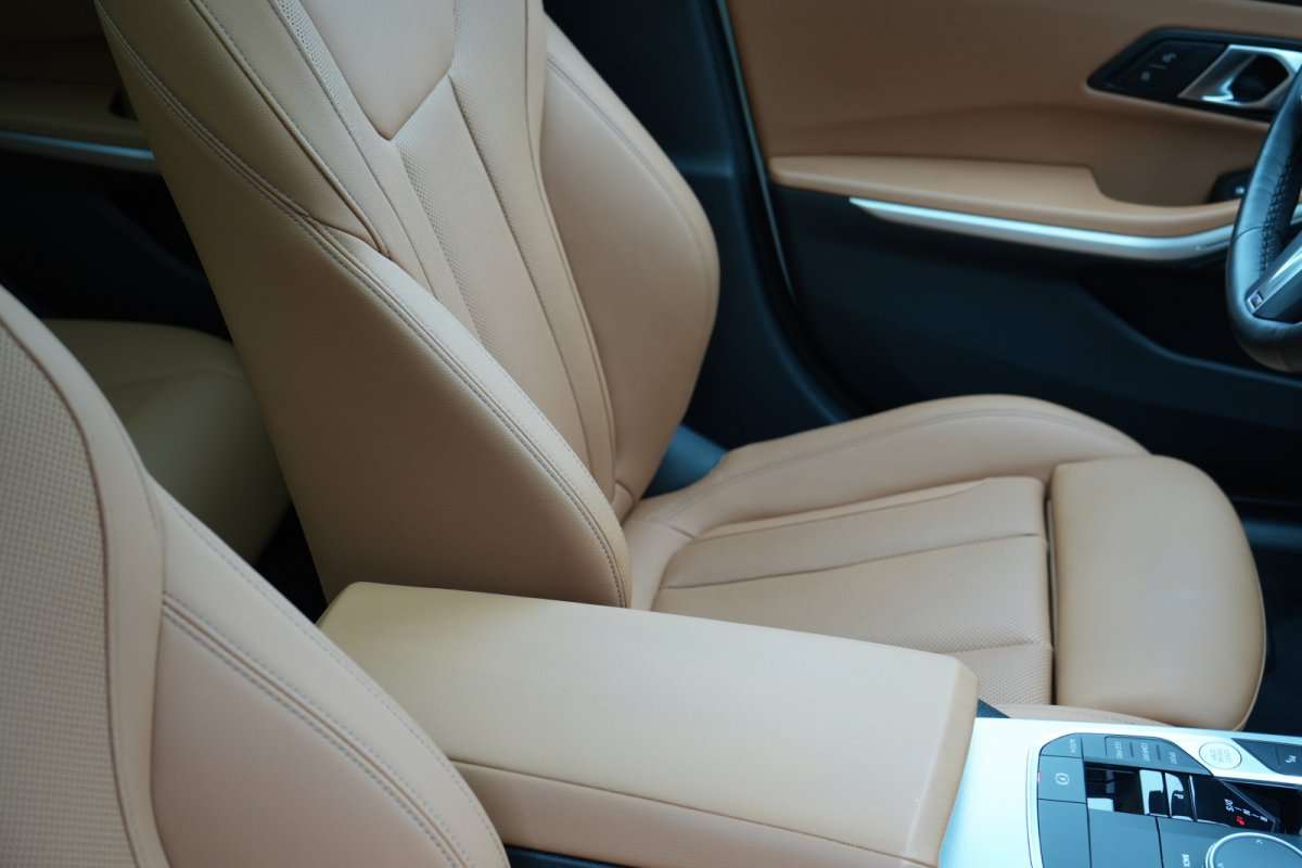 Fahrzeugbild eines BMW 3er-Reihe