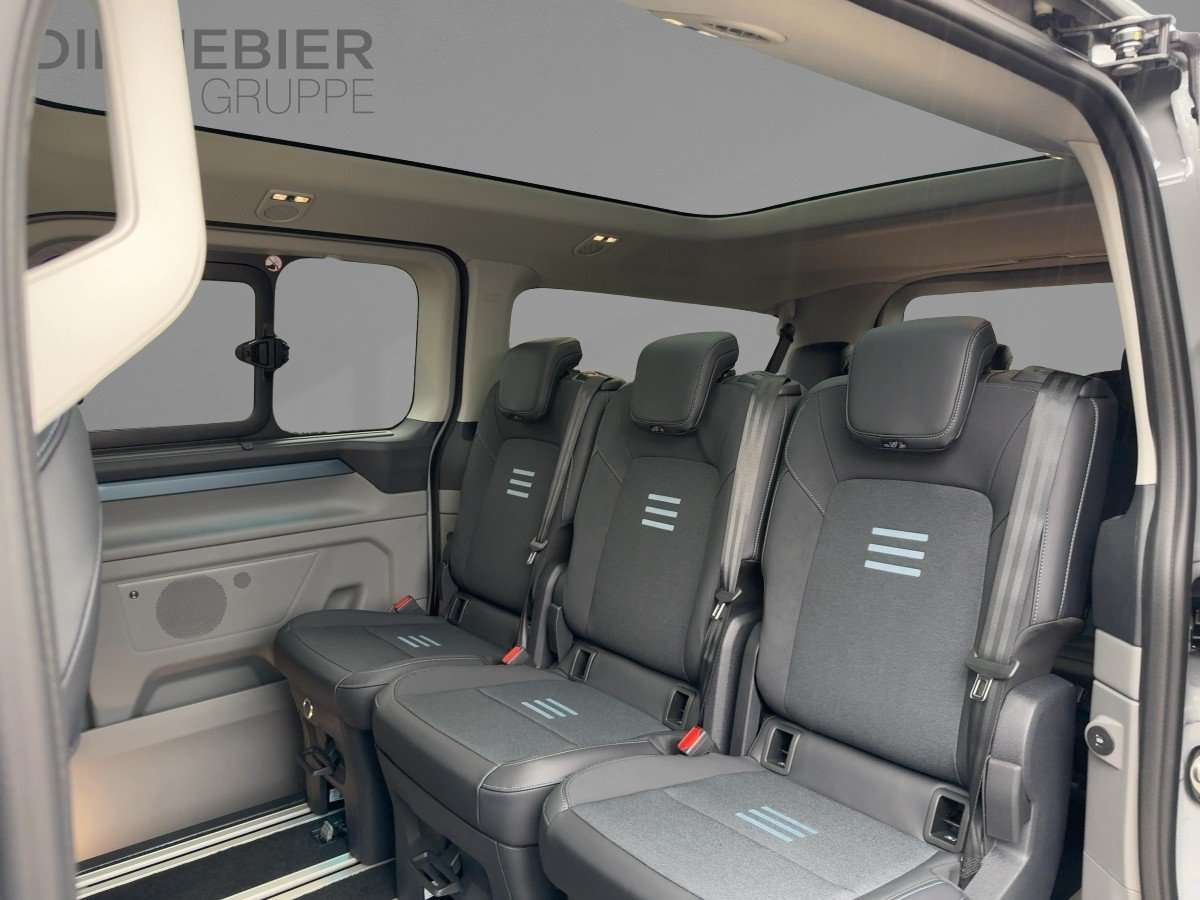 Fahrzeugbild eines Ford Tourneo Custom
