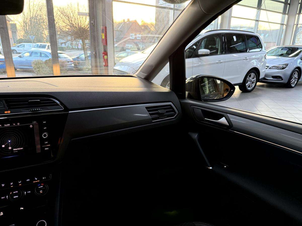 Fahrzeugbild eines Volkswagen Touran