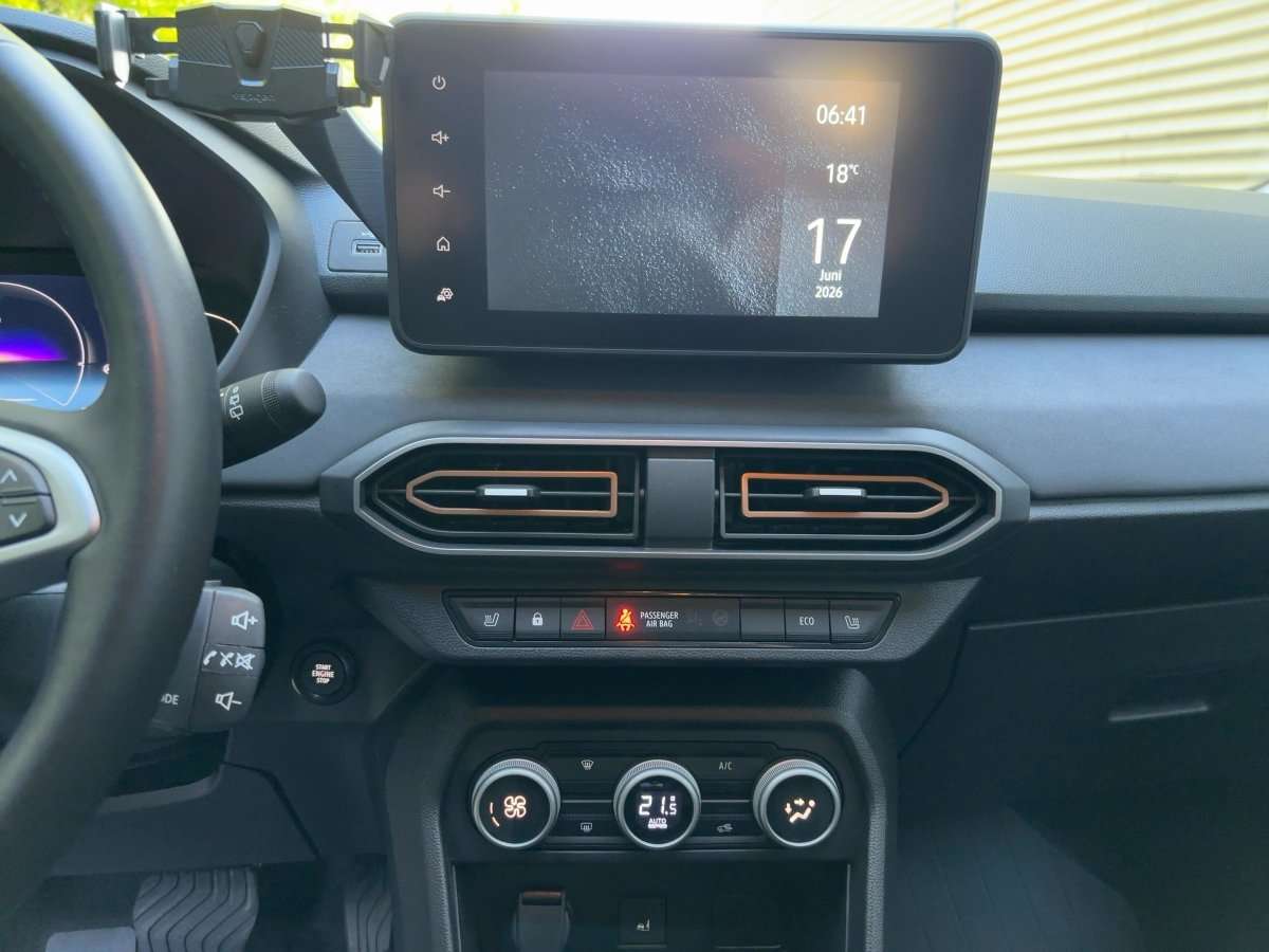 Fahrzeugbild eines Dacia Jogger