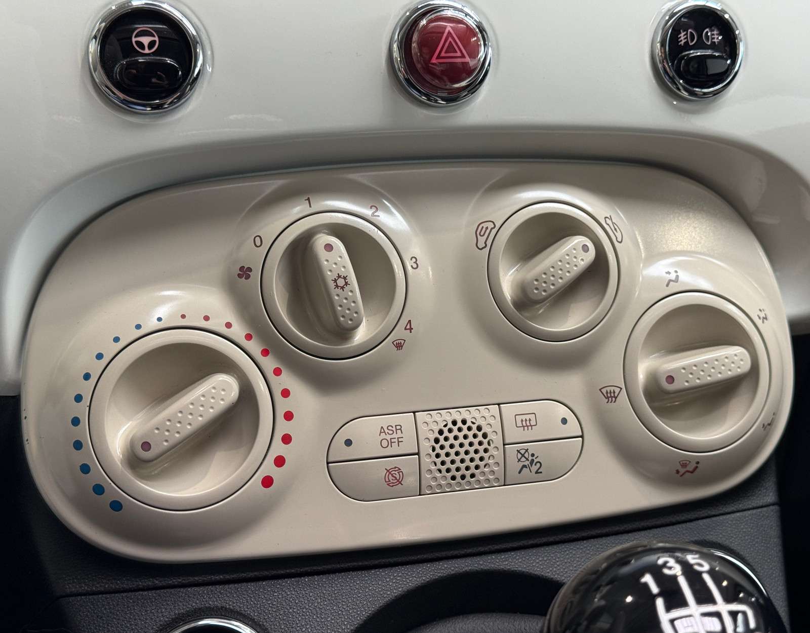 Fahrzeugbild eines Fiat 500