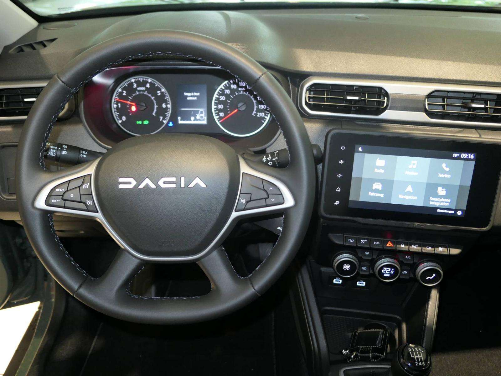 Fahrzeugbild eines Dacia Duster