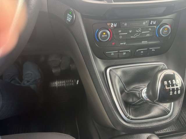 Fahrzeugbild eines Ford Transit Connect