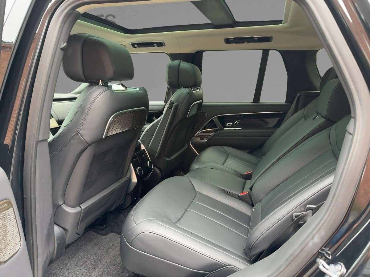Fahrzeugbild eines Land Rover Range Rover