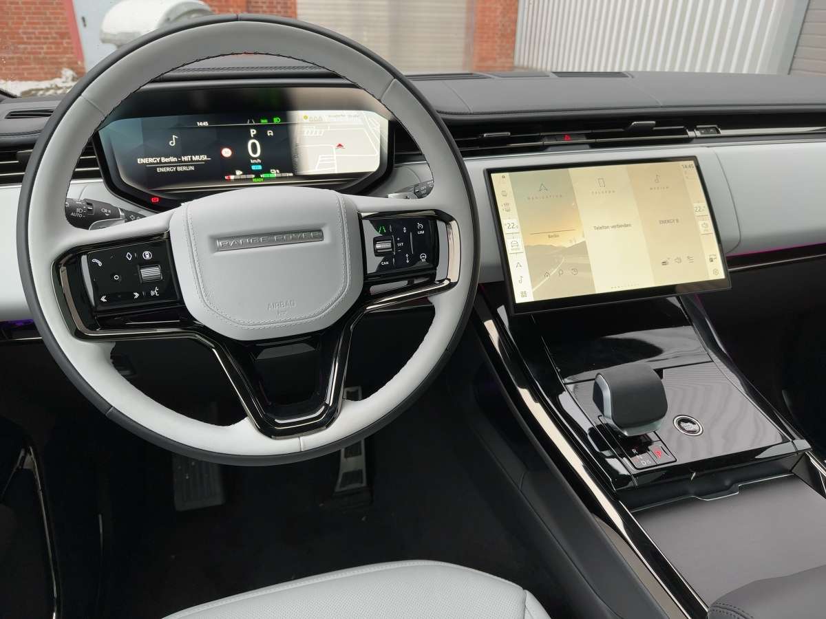 Fahrzeugbild eines Land Rover Range Rover Sport
