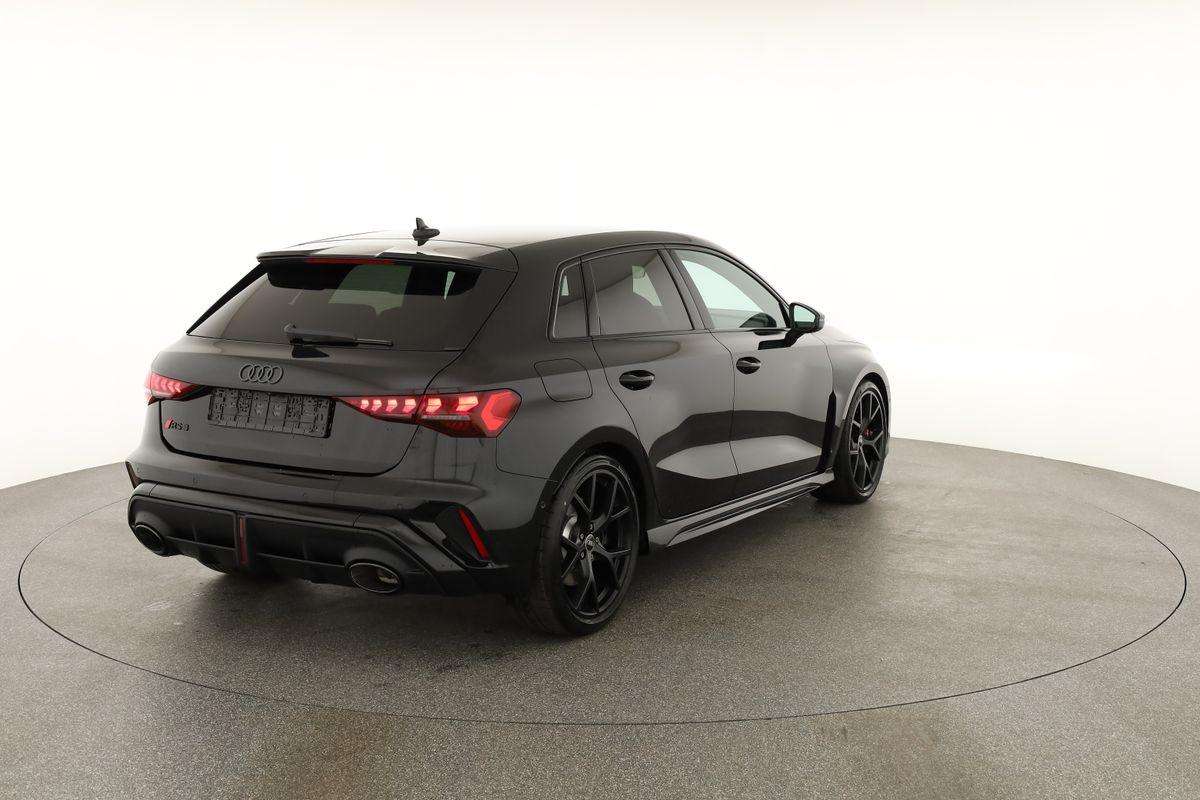 Fahrzeugbild eines Audi RS3