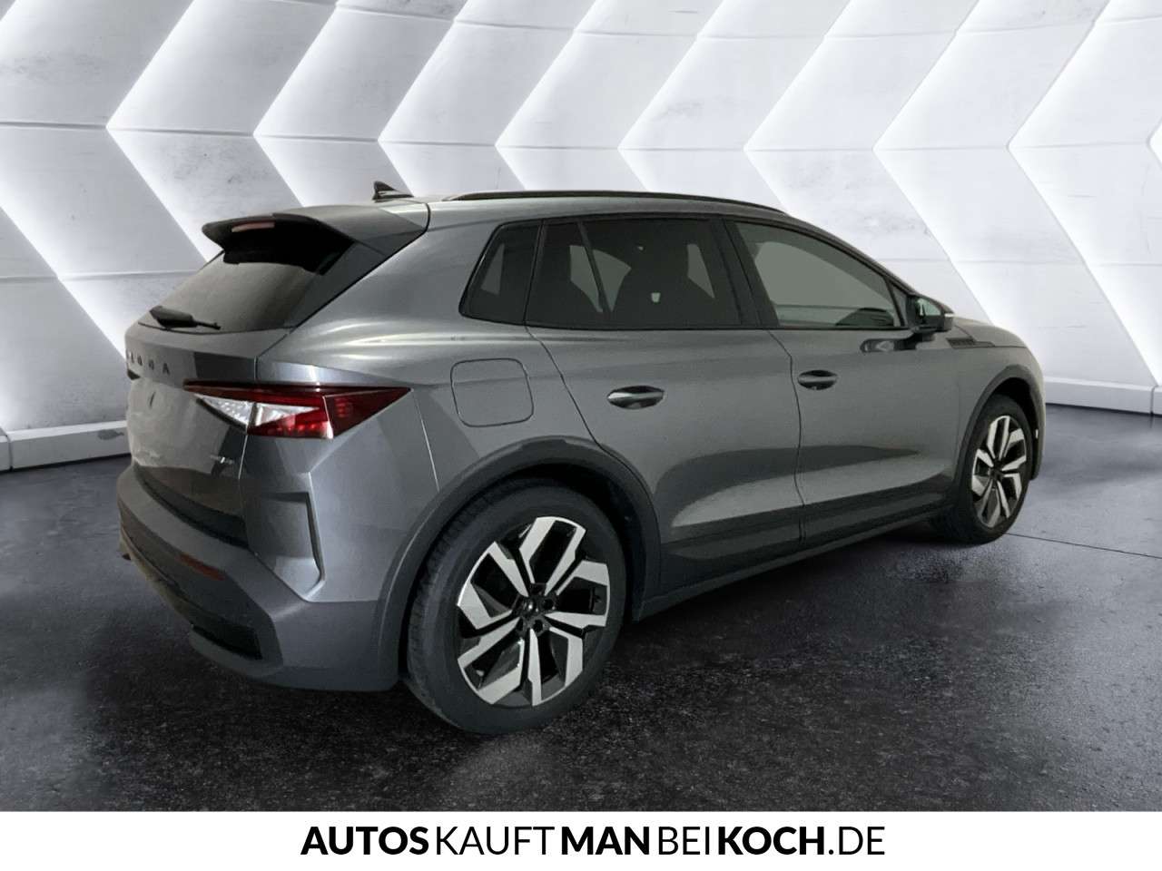 Fahrzeugbild eines Skoda ELROQ