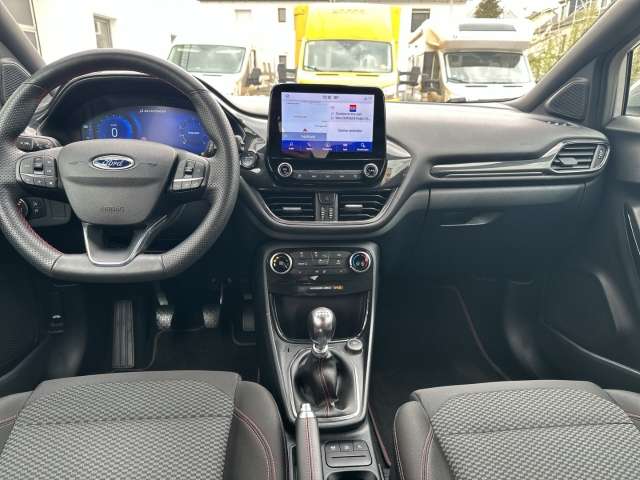 Fahrzeugbild eines Ford Puma