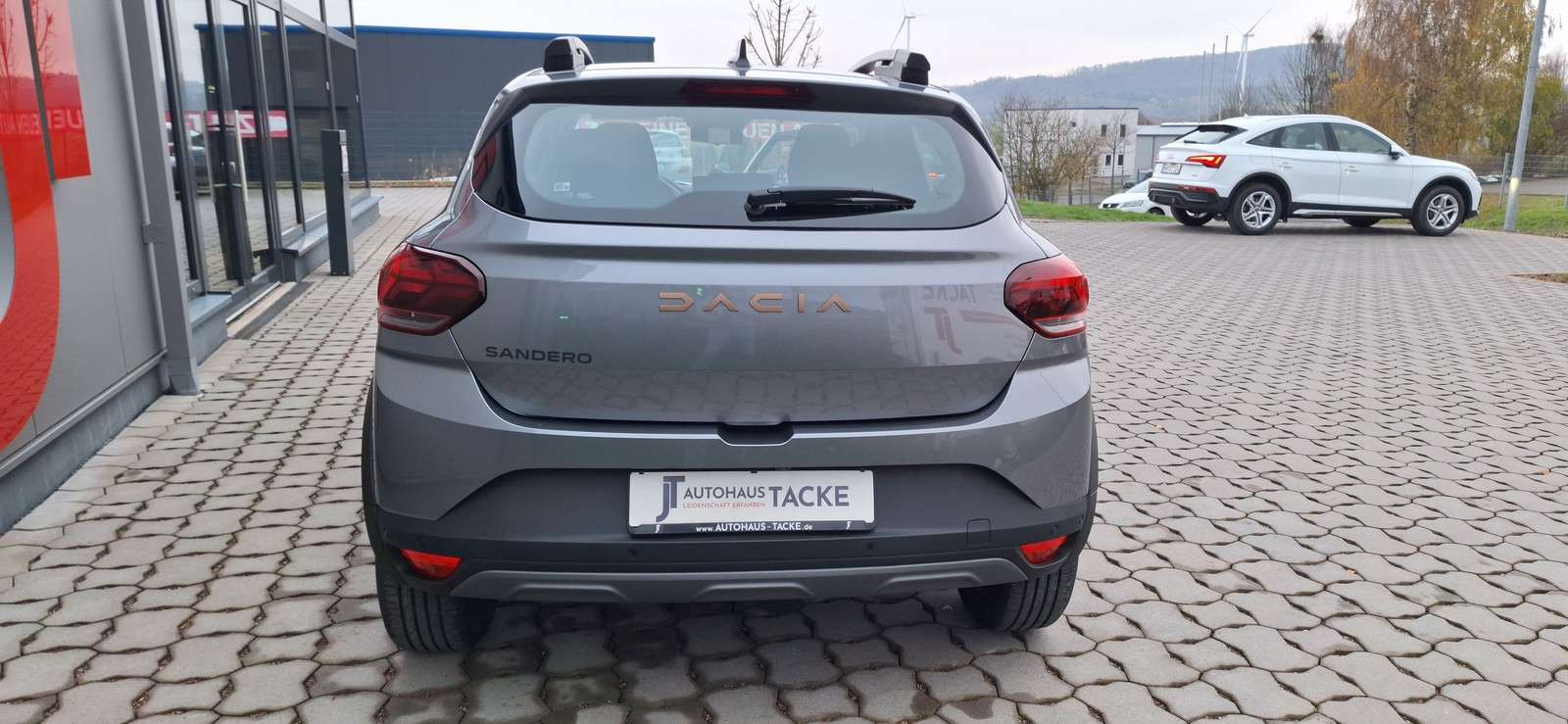 Fahrzeugbild eines Dacia Sandero