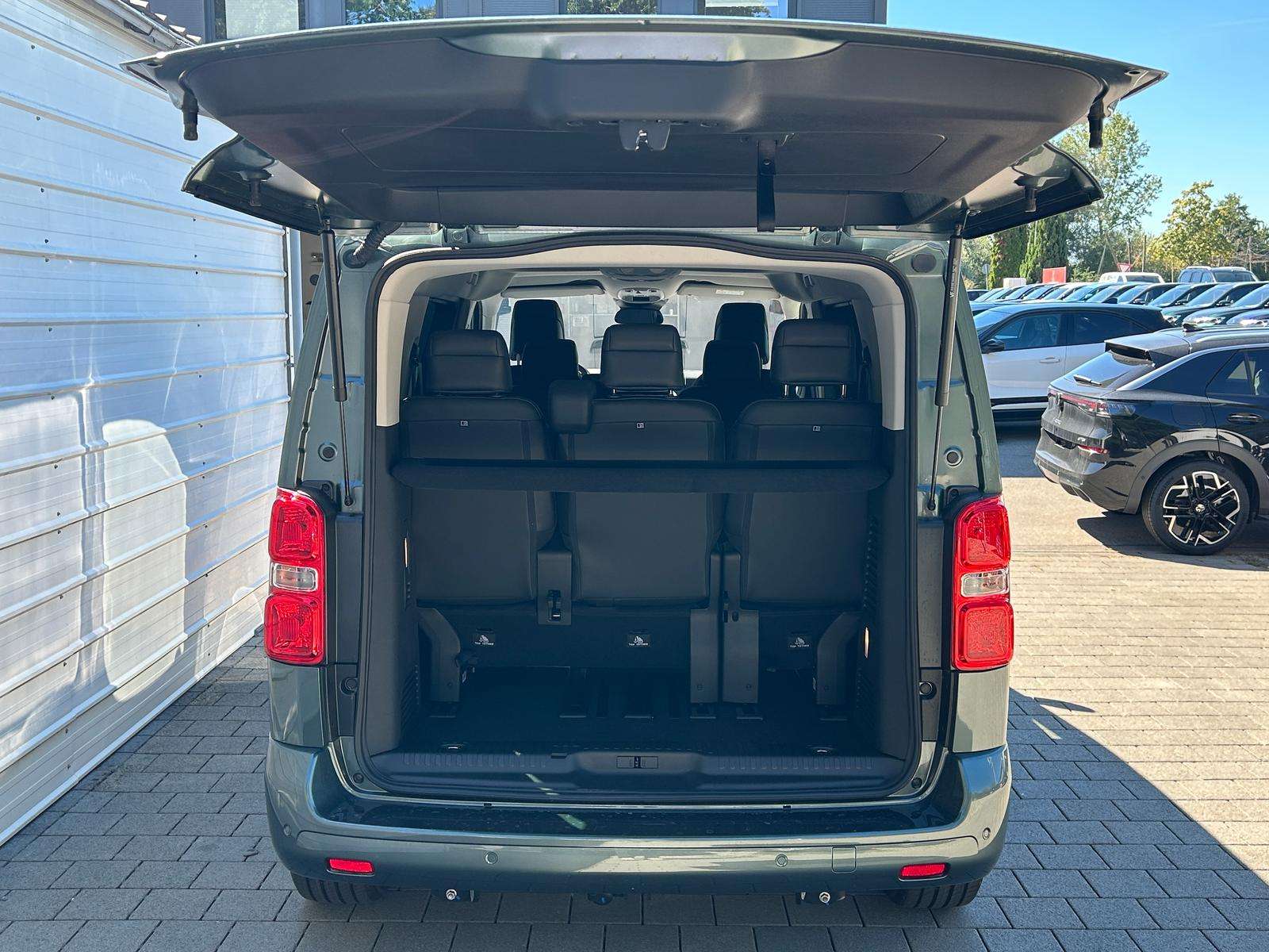 Fahrzeugbild eines Opel Zafira