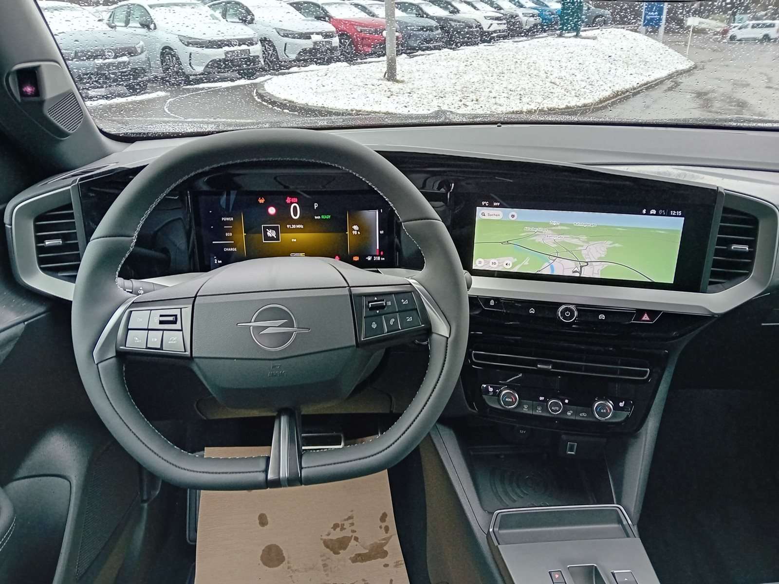 Fahrzeugbild eines Opel Mokka Electric