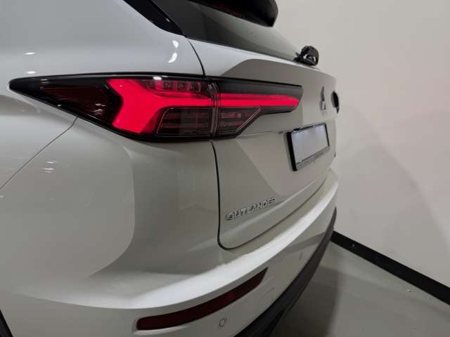 Fahrzeugbild eines Mitsubishi Outlander