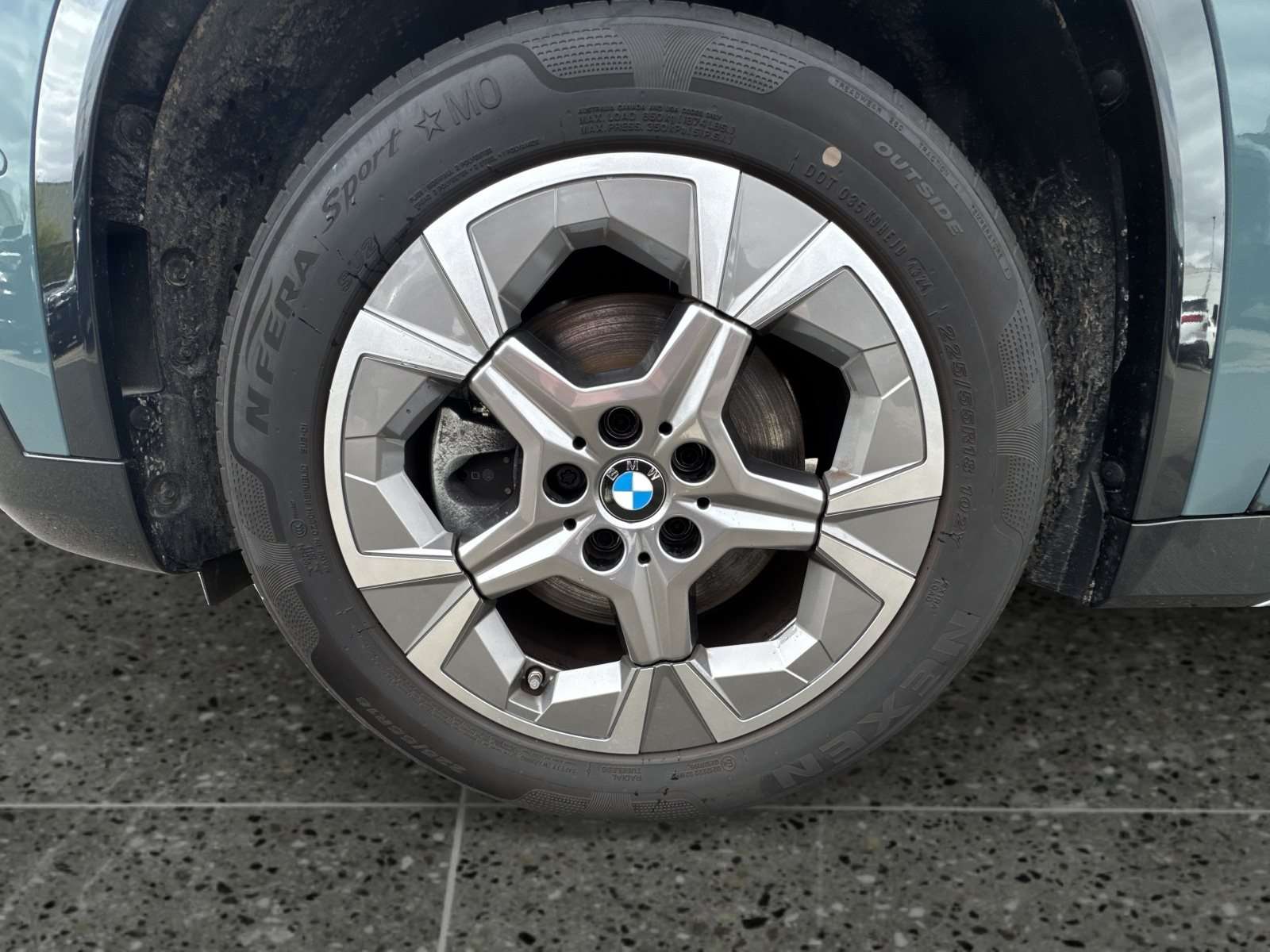 Fahrzeugbild eines BMW X1