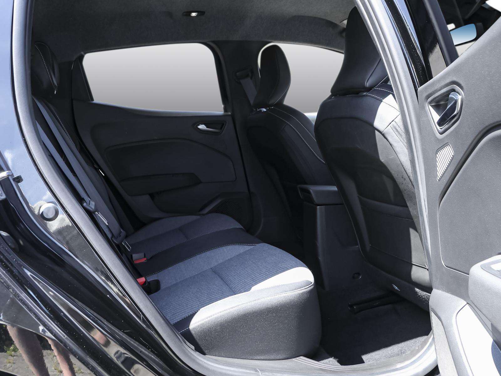 Fahrzeugbild eines Renault Clio