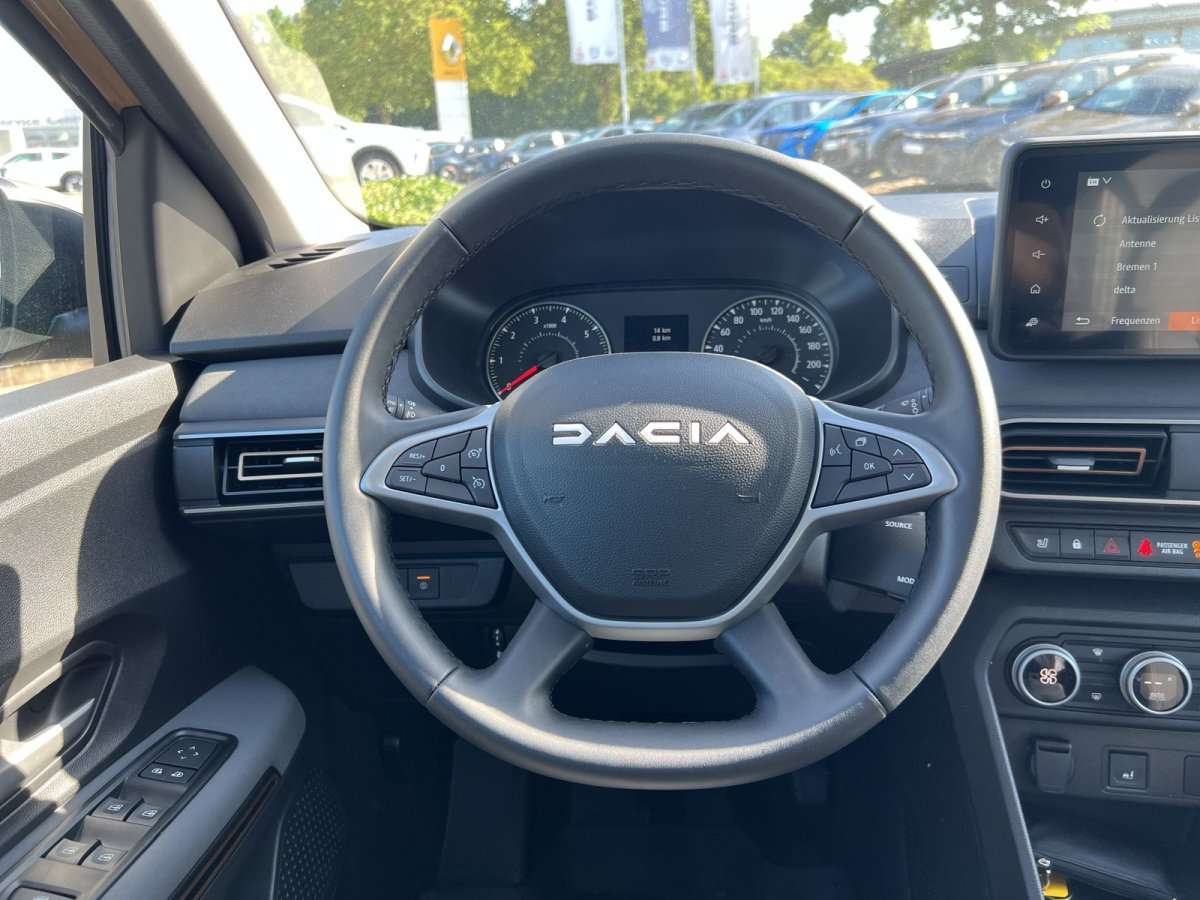 Fahrzeugbild eines Dacia Sandero