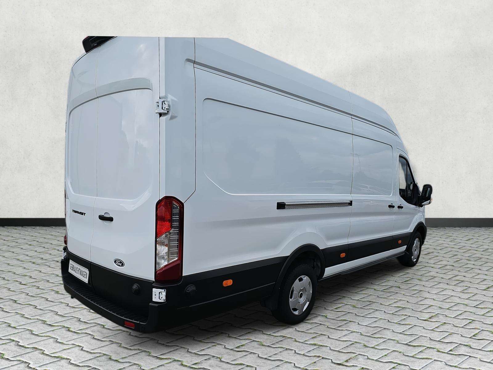 Fahrzeugbild eines Ford Transit