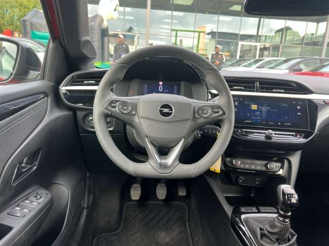 Fahrzeugbild eines Opel Corsa