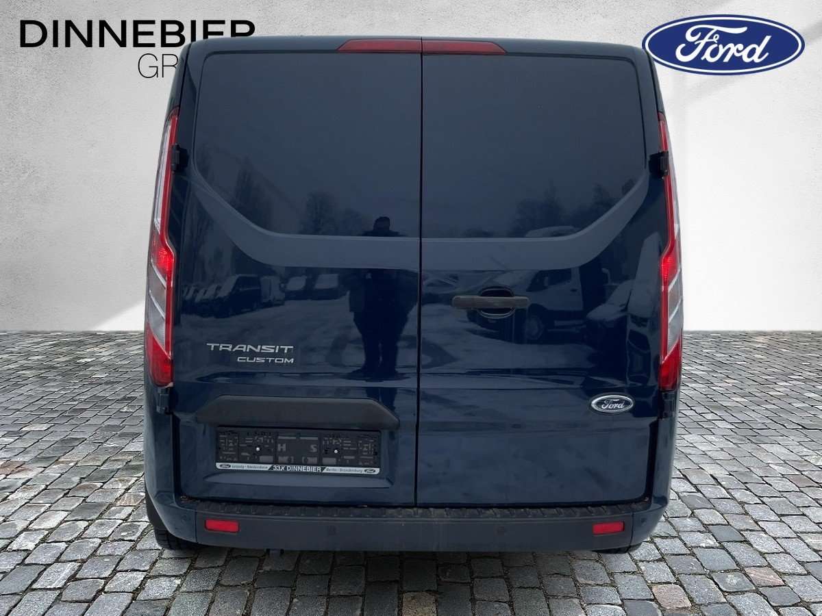 Fahrzeugbild eines Ford Transit Custom