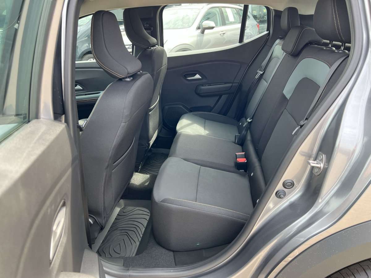 Fahrzeugbild eines Dacia Sandero