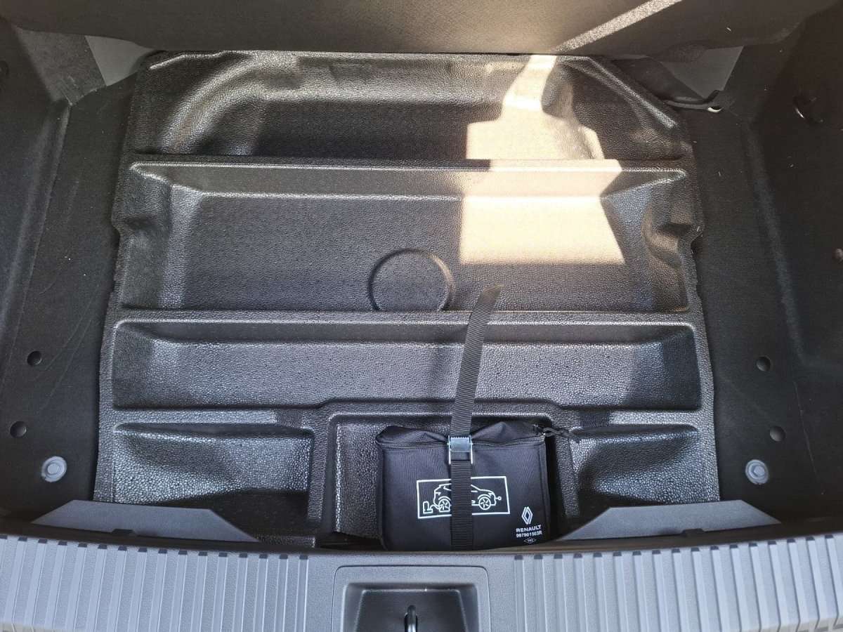 Fahrzeugbild eines Renault Austral