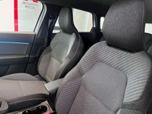 Fahrzeugbild eines Mitsubishi Grandis