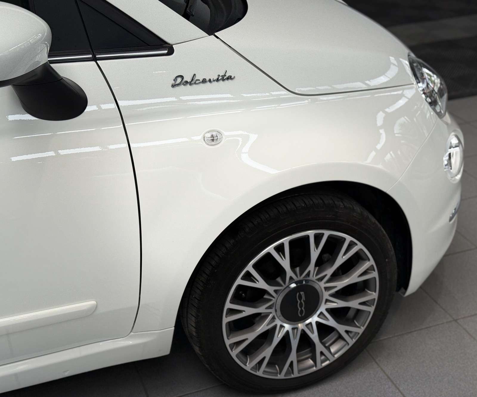 Fahrzeugbild eines Fiat 500