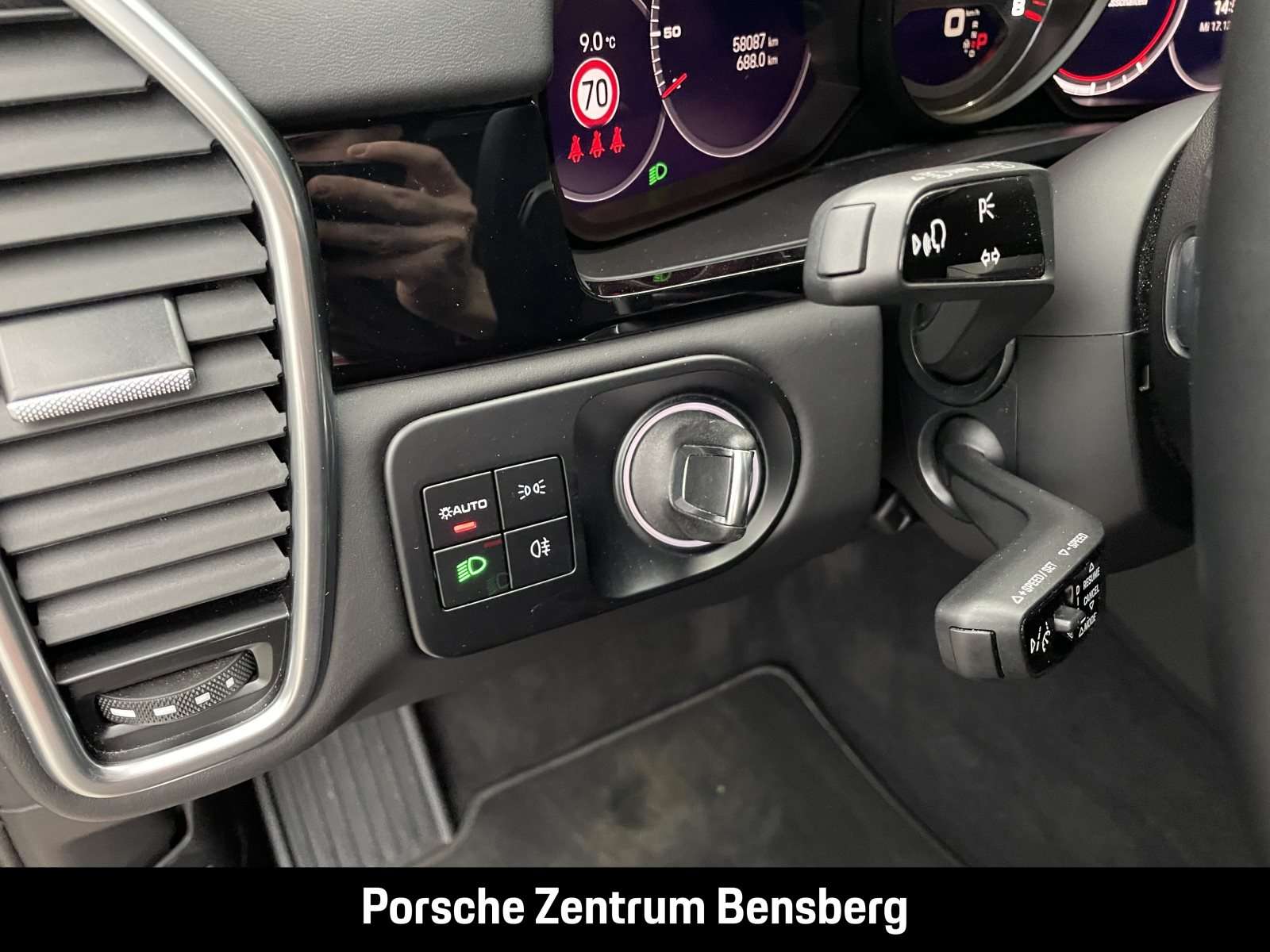 Fahrzeugbild eines Porsche Cayenne