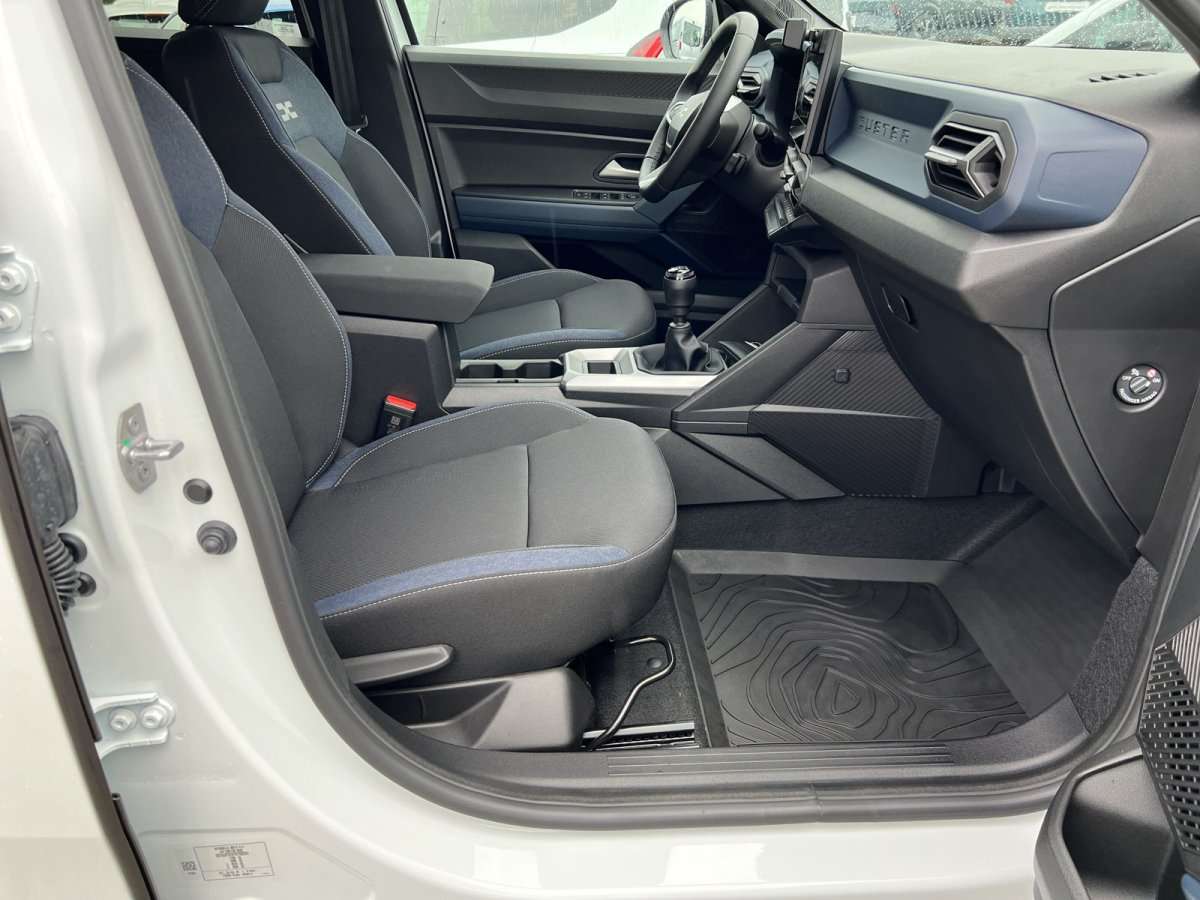 Fahrzeugbild eines Dacia Duster