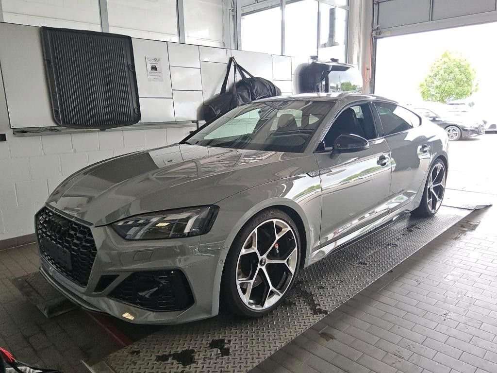 Fahrzeugbild eines Audi RS5